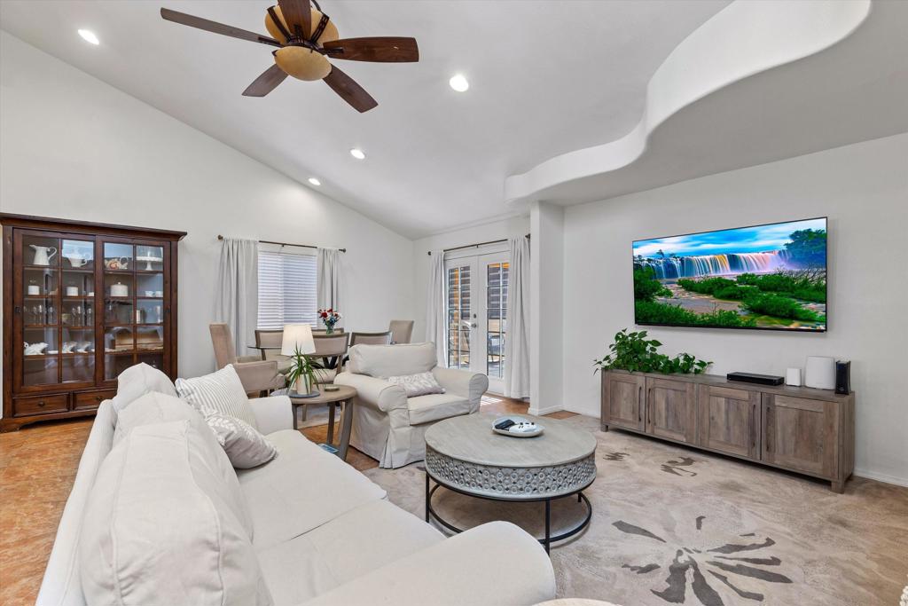 Residential for sale at 53965 Avenida Madero, La Quinta CA featuring 3 beds and 3 baths