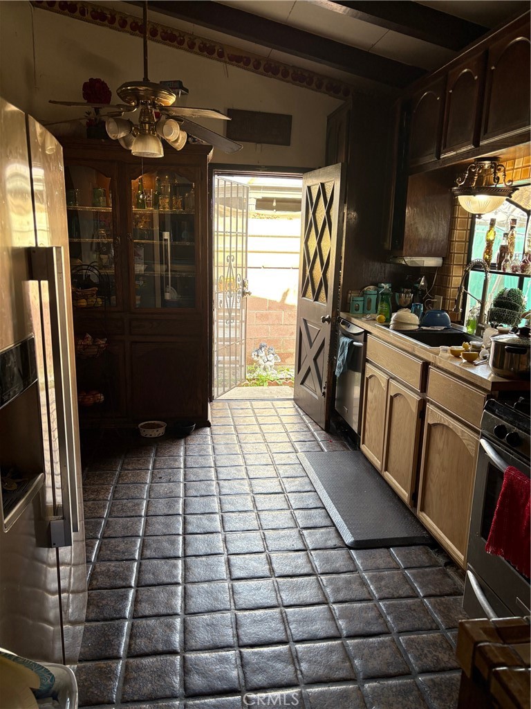 Residential for sale at 620 Wickford, La Puente CA featuring 3 beds and 2 baths