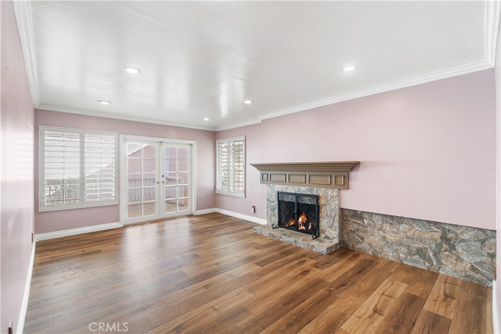 Residential for sale at 13233 Oakwood, La Mirada CA featuring 3 beds and 3 baths