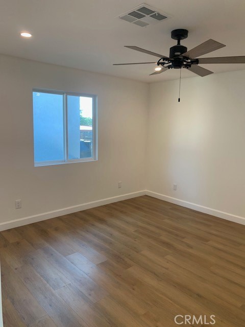 Residential Lease for rent at 2050 8th, San Fernando CA featuring 3 beds and 2 baths