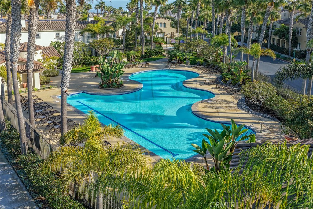 Residential for sale at 7988 Aldea, Huntington Beach CA featuring 2 beds and 3 baths