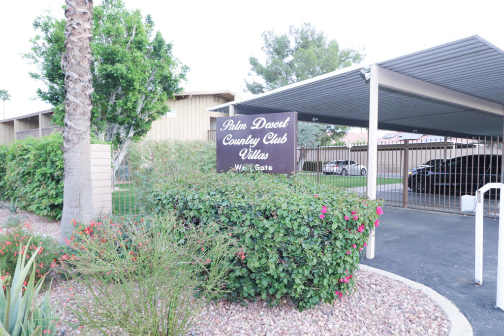 Residential Lease for rent at 77845 California Drive D4, Palm Desert CA featuring 1 bed and 1 bath