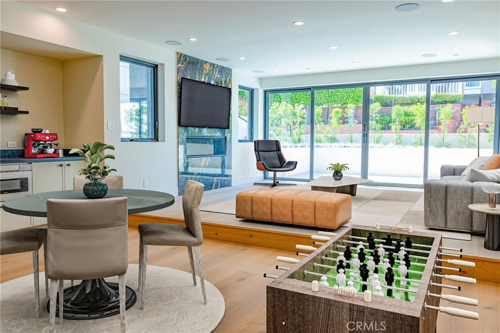 Residential Lease for rent at 404 16th Street, Manhattan Beach CA featuring 5 beds and 7 baths