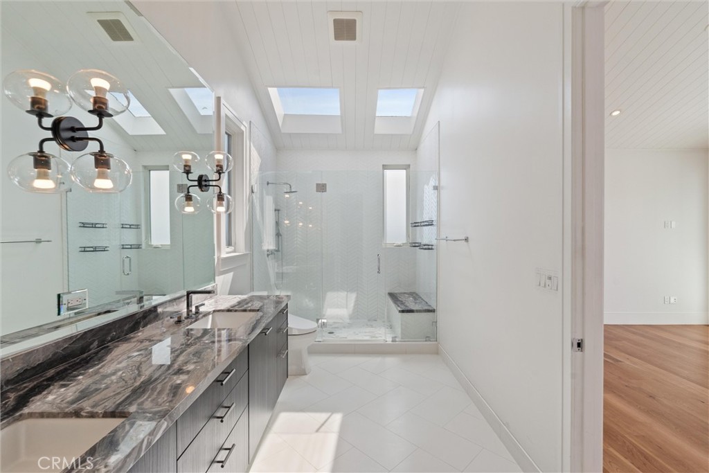 Residential Lease for rent at 1200 Manhattan Avenue, Manhattan Beach CA featuring 3 beds and 3 baths