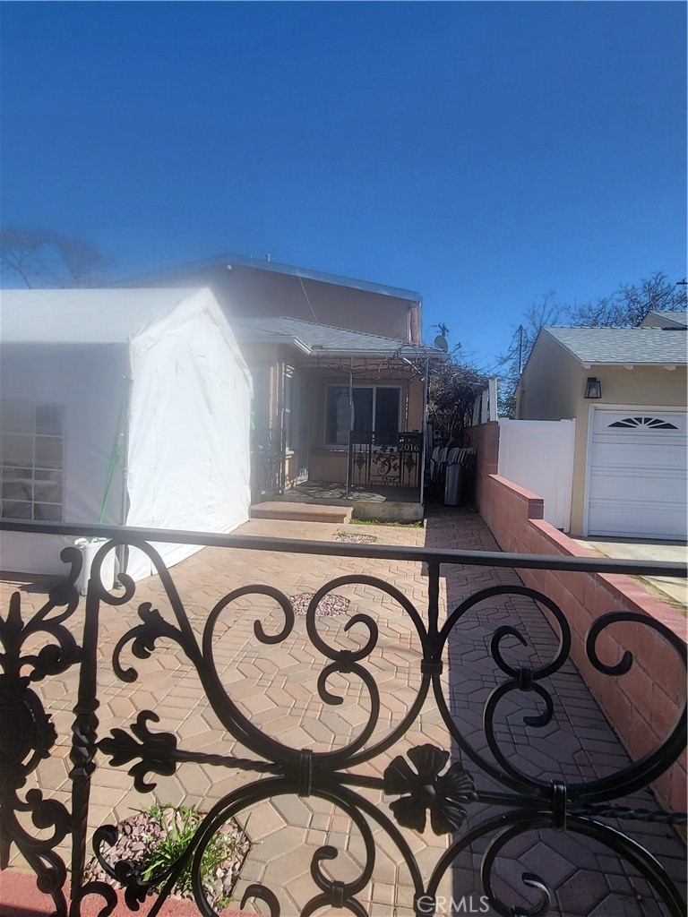 Residential for sale at 2016 N Screenland, Burbank CA featuring 4 beds and 3 baths