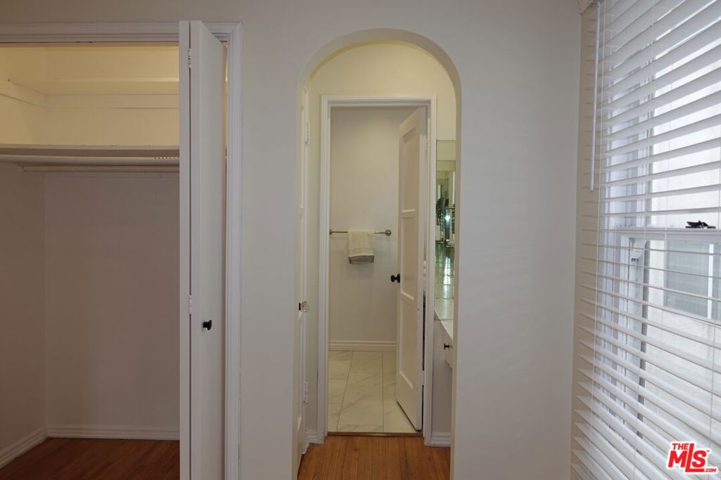 Residential Lease for rent at 906 N Croft Avenue, Los Angeles CA featuring 2 beds and 2 baths