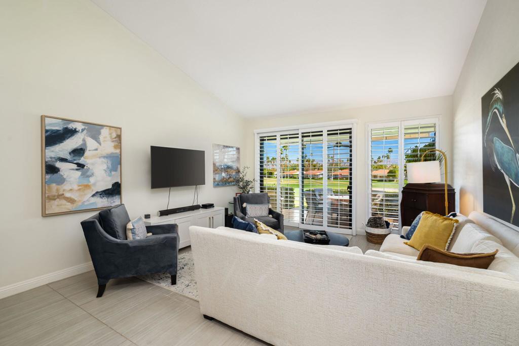 Residential for sale at 59 Calle Encinitas, Rancho Mirage CA featuring 2 beds and 2 baths