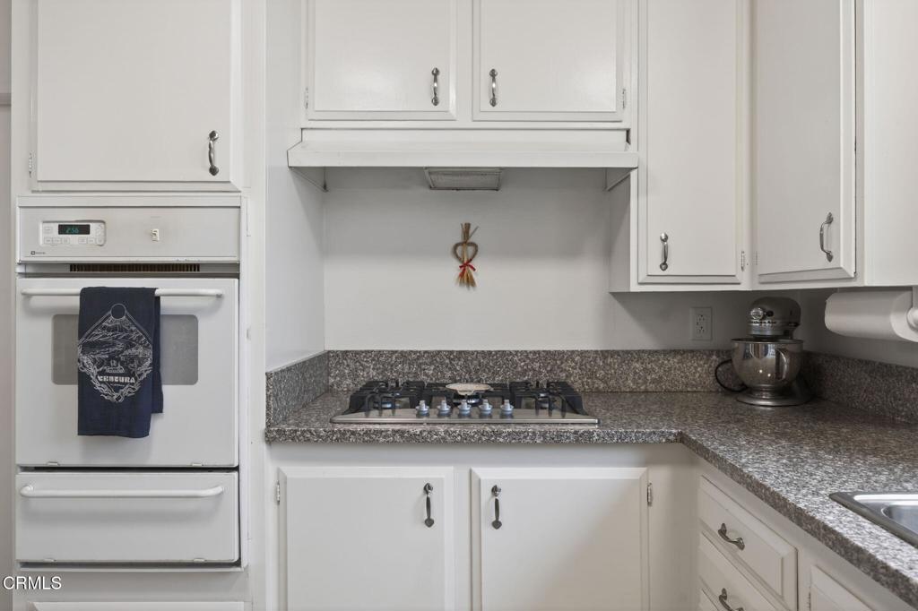 Residential for sale at 404 Mackay Avenue, Ventura CA featuring 3 beds and 2 baths