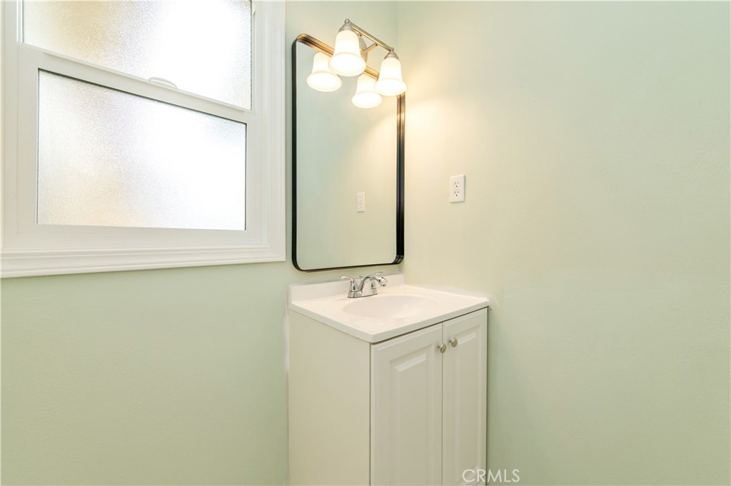 Residential Lease for rent at 14608 Poulter, Whittier, Los Angeles County CA featuring 4 beds and 3 baths