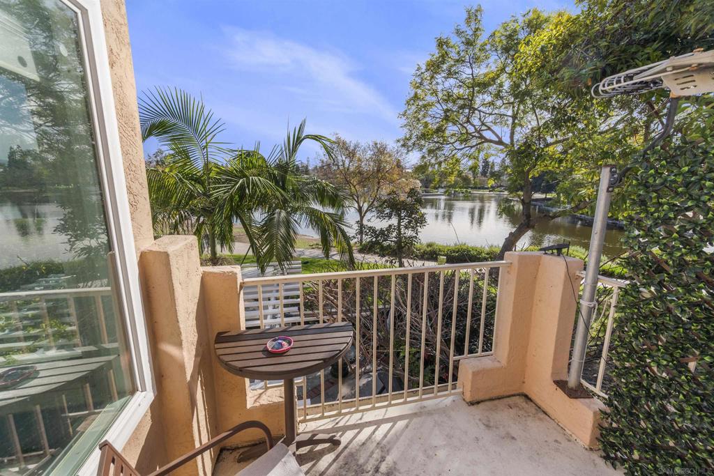 Residential Lease for rent at 2092 Northshore Dr #C, Chula Vista CA featuring 3 beds and 3 baths