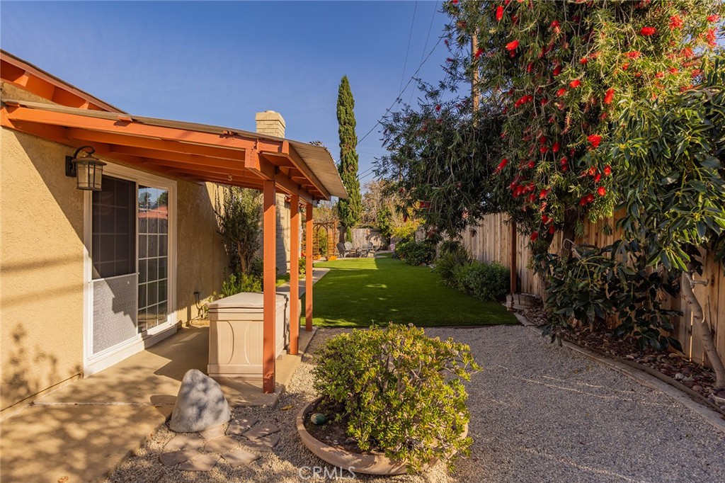 Residential for sale at 1682 Darnell Court, Camarillo CA featuring 3 beds and 2 baths