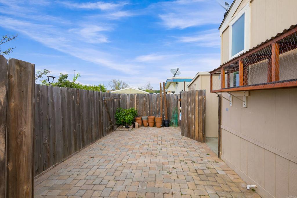 Manufactured In Park for sale at 12824 Granada Drive 322, Poway CA featuring 3 beds and 2 baths