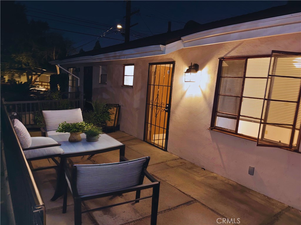 Residential Lease for rent at 843 W Walnut Ave. B, Monrovia CA featuring 1 bed and 1 bath