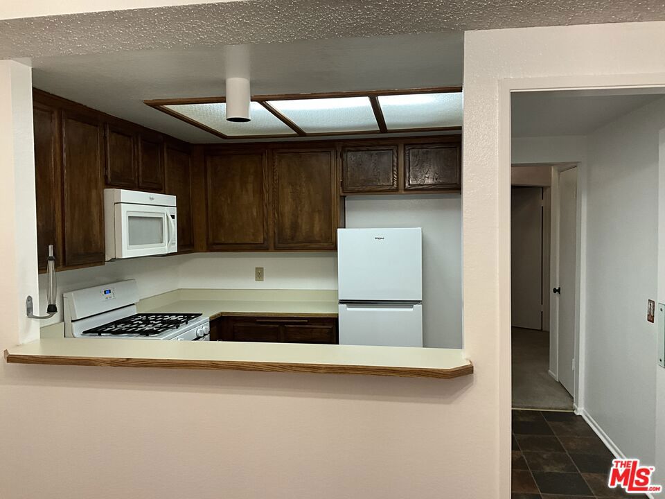 Residential Lease for rent at 6146 Jennifer Lane, Jurupa Valley CA featuring 4 beds and 3 baths