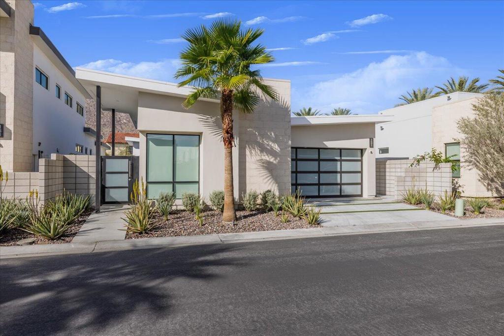 Residential for sale at 151 Holliday Way, Palm Springs CA featuring 2 beds and 3 baths