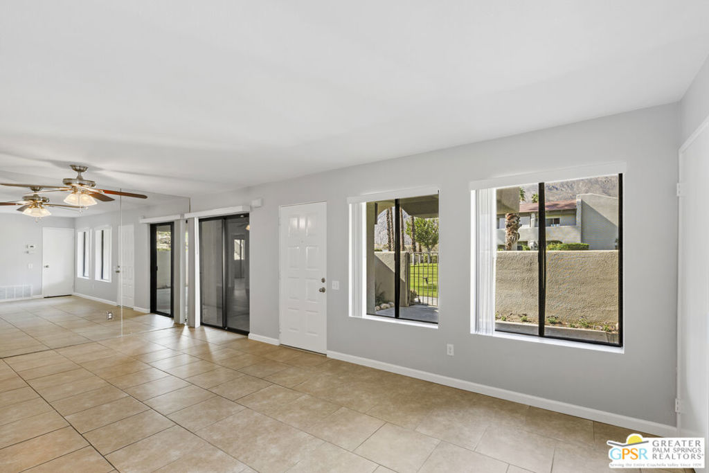 Residential for sale at 351 N Hermosa Drive 3A1, Palm Springs CA featuring 1 bed and 1 bath