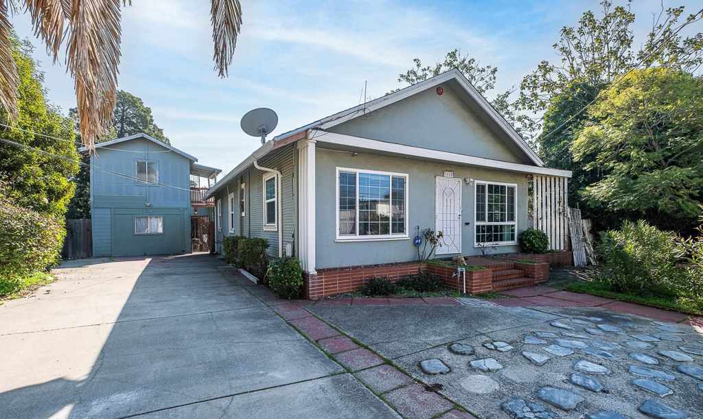 Residential for sale at 3118 3118 63Rd Ave, Oakland CA featuring 3 beds and 2 baths
