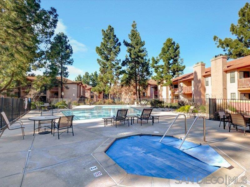 Residential for sale at 12019 Alta Carmel Ct 282, San Diego CA featuring 1 bed and 1 bath