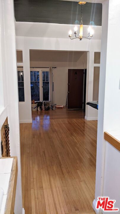 Residential Lease for rent at 850 TULAROSA Drive A, Los Angeles, Los Angeles County CA featuring 2 beds and 1 bath