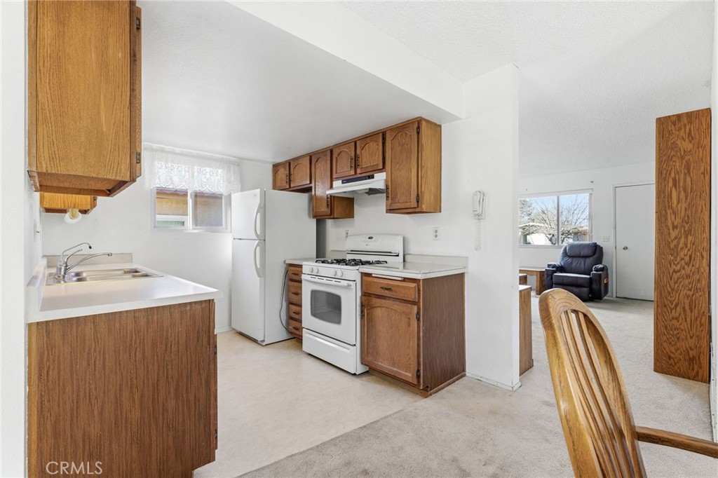 Residential for sale at 618 Queenanne Road, Paso Robles CA featuring 2 beds and 1 bath