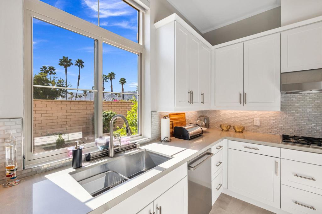 Residential for sale at 6381 Via Stasera, Palm Desert CA featuring 3 beds and 2 baths