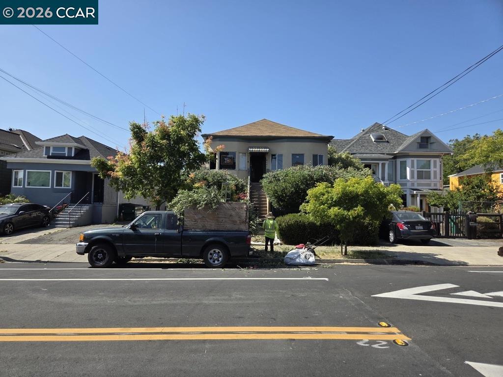 Residential Income for sale at 1050 1050 47Th St, Emeryville CA