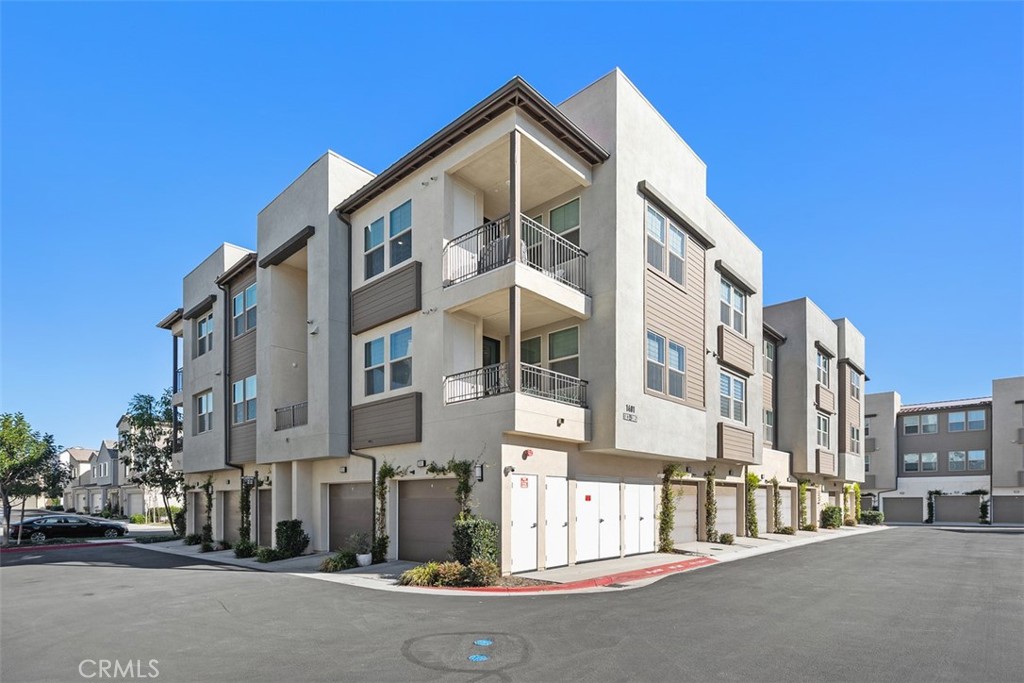Residential for sale at 1401 Lasso Way 301, Rancho Mission Viejo CA featuring 2 beds and 2 baths