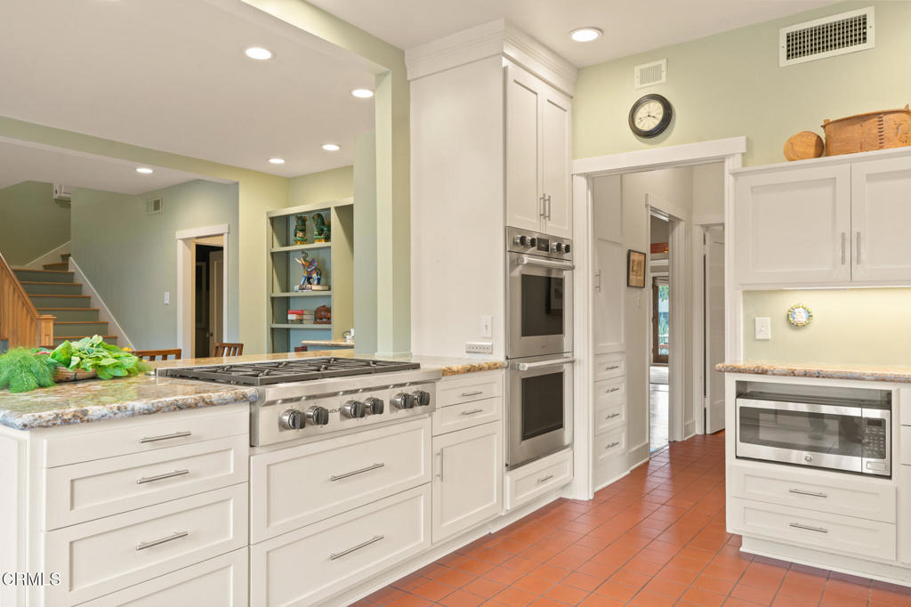 Active for sale at Pasadena, CA, Pasadena, CA CA and 5 baths