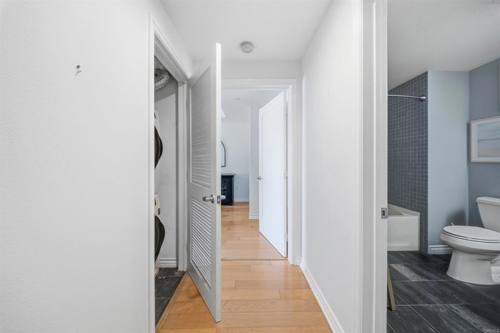 Residential for sale at 875 G Street 409, San Diego CA featuring 1 bed and 1 bath