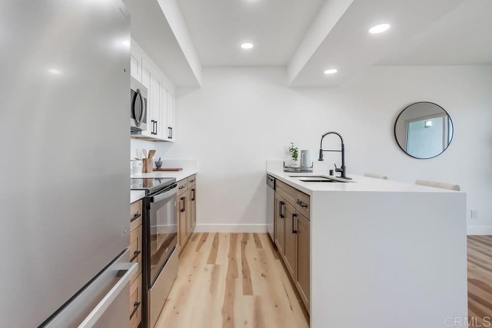 Residential for sale at 3606 Vista Rey 37, Oceanside CA featuring 2 beds and 2 baths