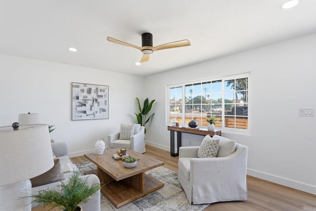 Residential Income for sale at 702 4 Oaklawn Avenue, Chula Vista CA