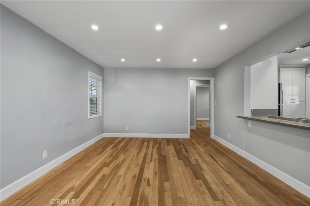 Residential for sale at 807 Cota, Torrance CA featuring 2 beds and 1 bath