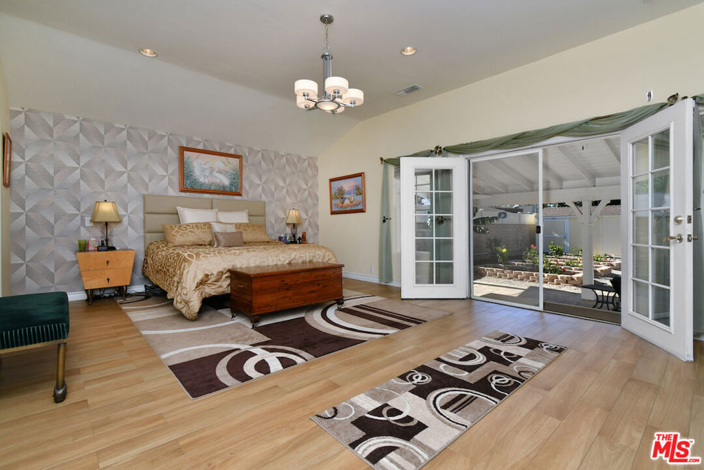 Residential for sale at 6015 Topeka Drive, Tarzana CA featuring 4 beds and 3 baths