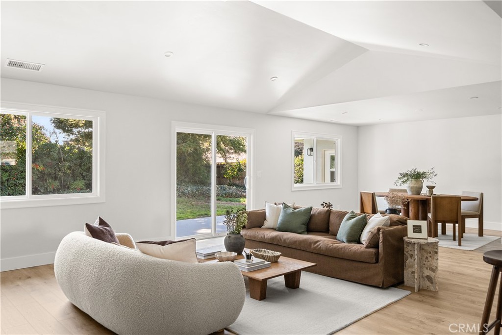 Residential for sale at 2 Canterbury Circle, Chico CA featuring 3 beds and 2 baths