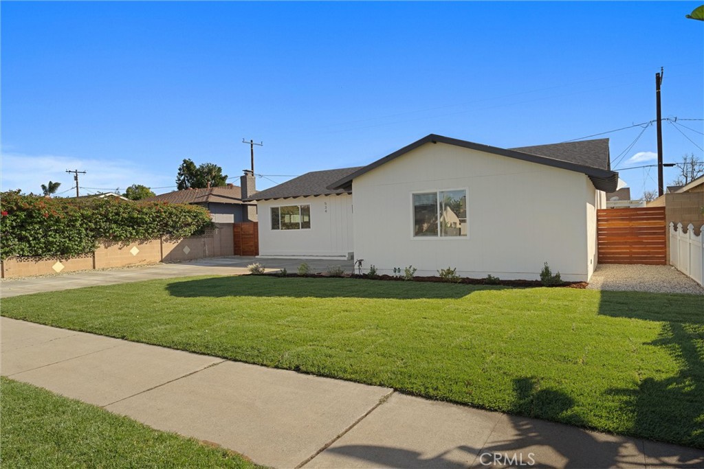 Residential for sale at 534 E Hoover, Orange CA featuring 3 beds and 2 baths