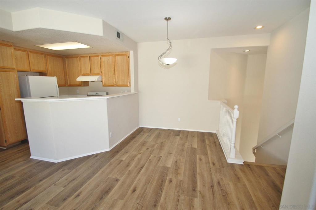 Residential Lease for rent at 11875 Spruce Run Dr A, San Diego, San Diego County CA featuring 2 beds and 2 baths