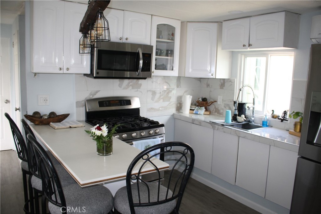 Manufactured In Park for sale at 16949 S Western Avenue 37, Gardena CA featuring 2 beds and 1 bath