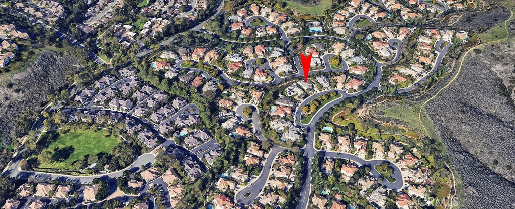 Residential Lease for rent at 11 Pemberly, Irvine CA featuring 4 beds and 5 baths