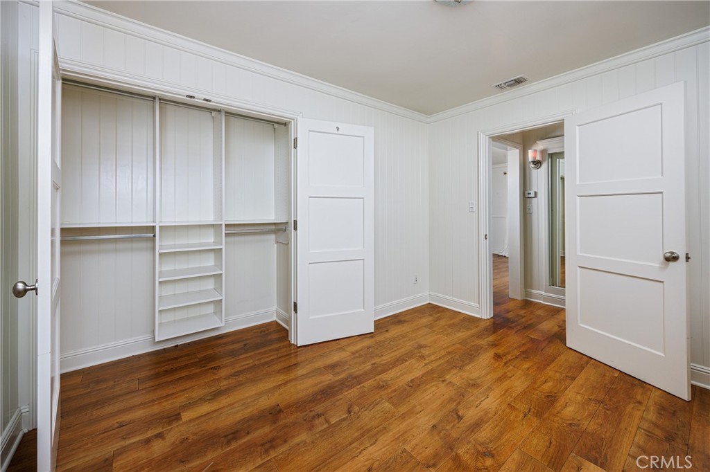 Residential Lease for rent at 453 Cypress Drive B, Laguna Beach CA featuring 1 bed and 1 bath