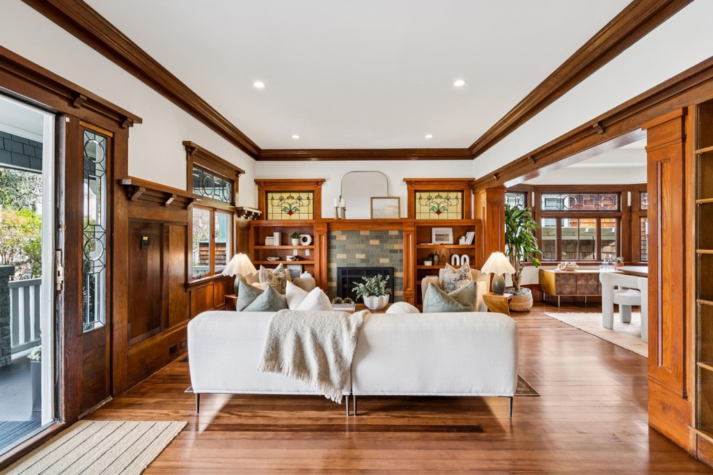 Residential for sale at 5360 5360 Boyd Avenue, Oakland CA featuring 3 beds and 2 baths