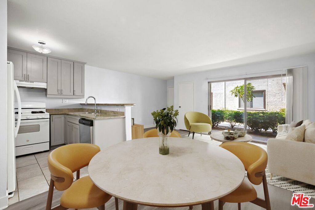 Residential for sale at 18530 Hatteras Street 115, Tarzana CA featuring 1 bed and 1 bath