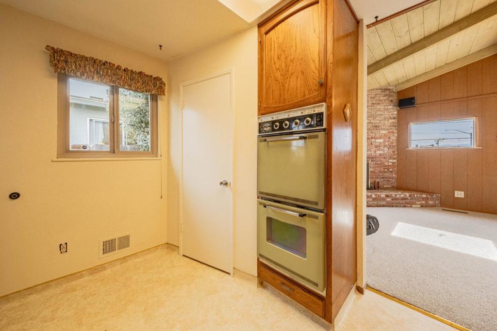 Residential for sale at 24 Saint Francis Way, Salinas CA featuring 3 beds and 2 baths