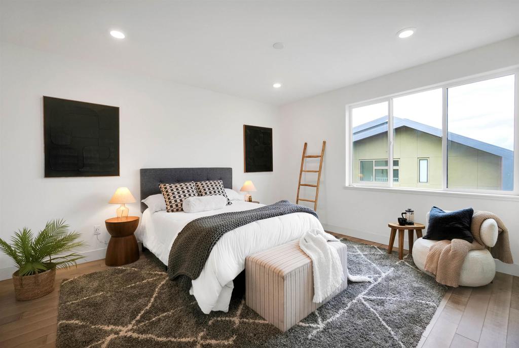 Residential for sale at 45039 45039 Insight St 1004, Fremont CA featuring 3 beds and 3 baths