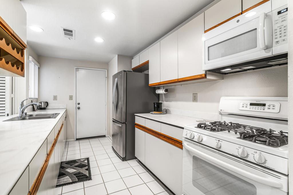 Residential for sale at 1456 Tiffany Circle N, Palm Springs CA featuring 2 beds and 2 baths