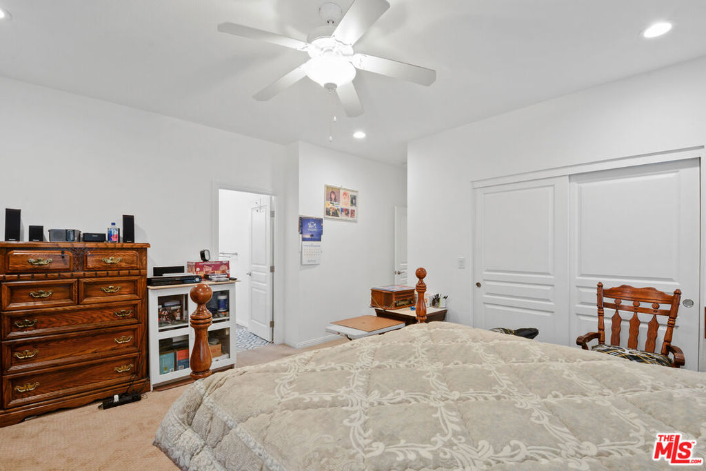 Manufactured In Park for sale at 17700 S Avalon Boulevard 156, Carson CA featuring 3 beds and 2 baths