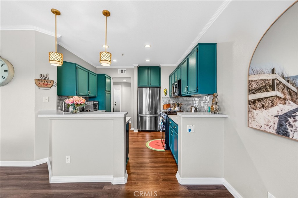 Residential for sale at 33624 Winston Way B, Temecula CA featuring 3 beds and 3 baths