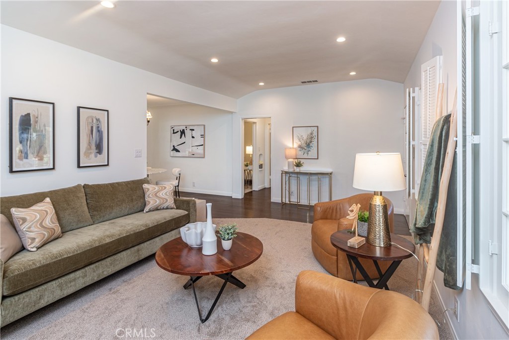 Residential for sale at 625 N Naomi, Burbank CA featuring 2 beds and 1 bath