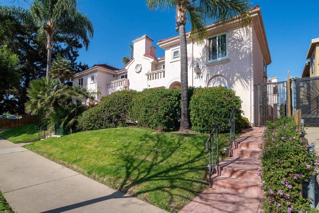 Residential for sale at 1548 Thomas Ave 6, San Diego CA featuring 2 beds and 2 baths