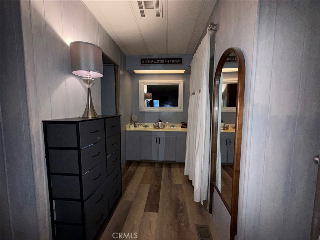 Manufactured In Park for sale at 32600 State Highway 74 140, Hemet CA featuring 2 beds and 2 baths