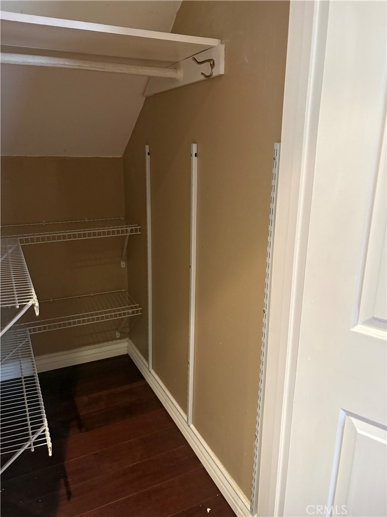 Residential Lease for rent at 4437 Lubbock, Simi Valley CA featuring 4 beds and 3 baths